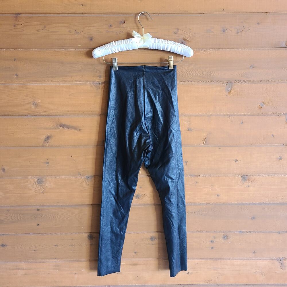 Commando Faux Leather Legging Black Pant NWOT Small Raw Hem Skinny Shapewear - Picture 4 of 4